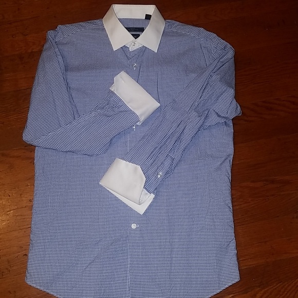 **SOLD**Men's Dress Shirt - Picture 1 of 2